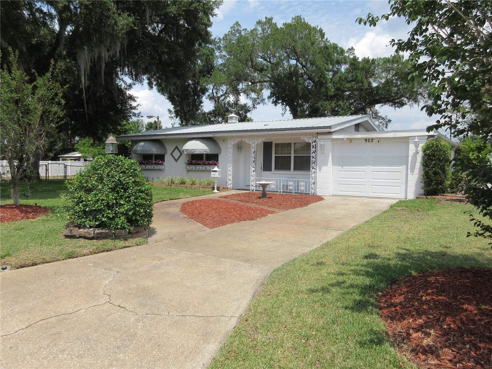902 N Crystal Ter, Plant City