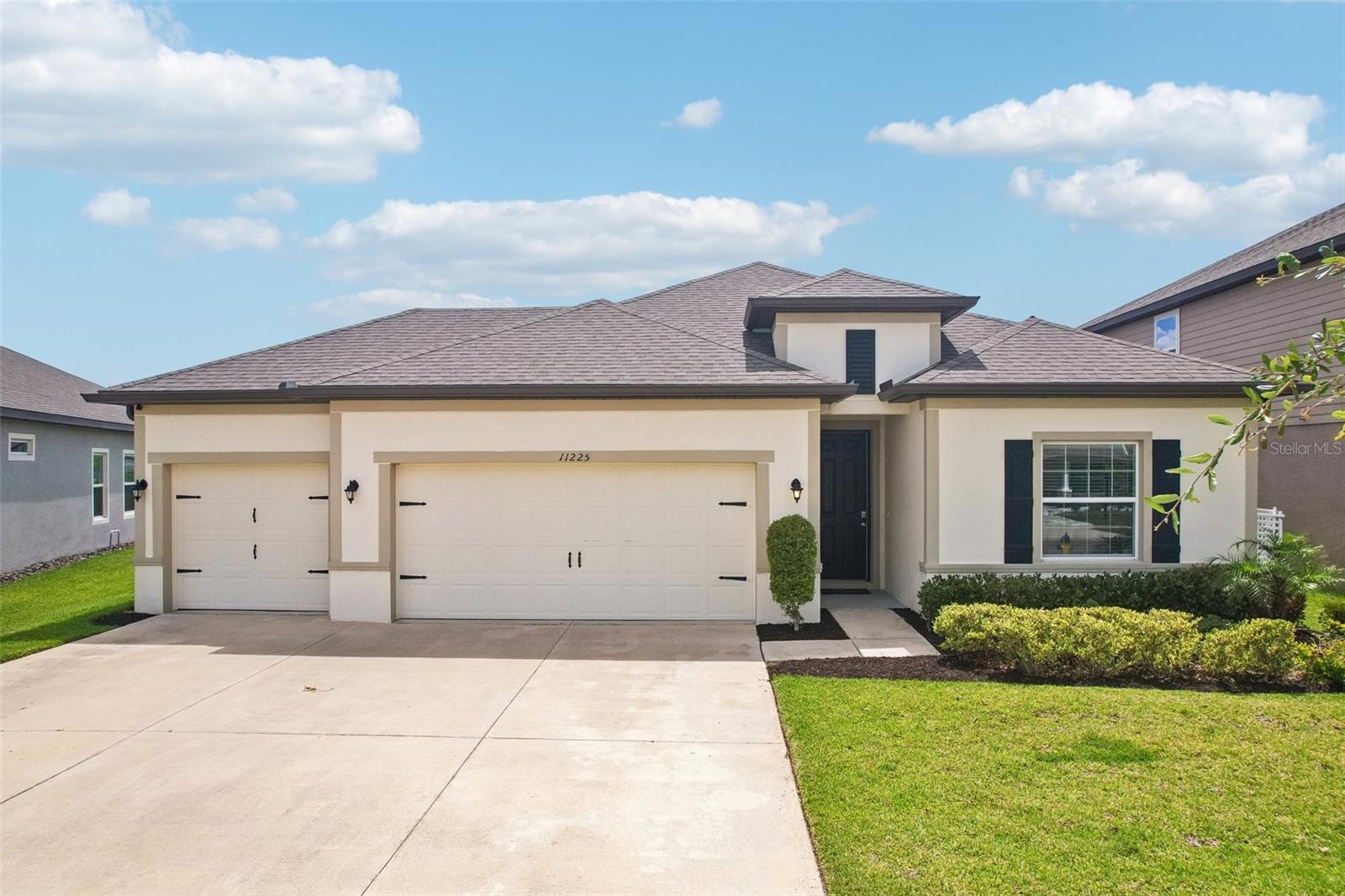 11225 June Briar Loop, San Antonio