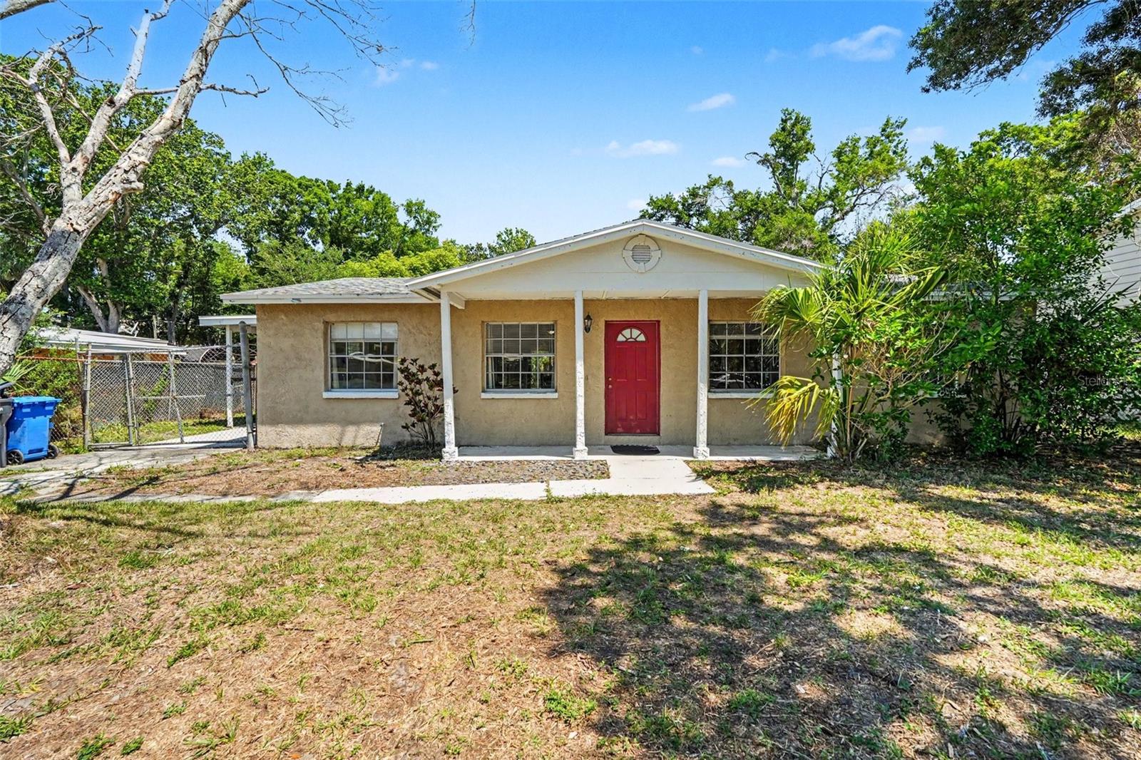 10108 Alambra Ave, Tampa