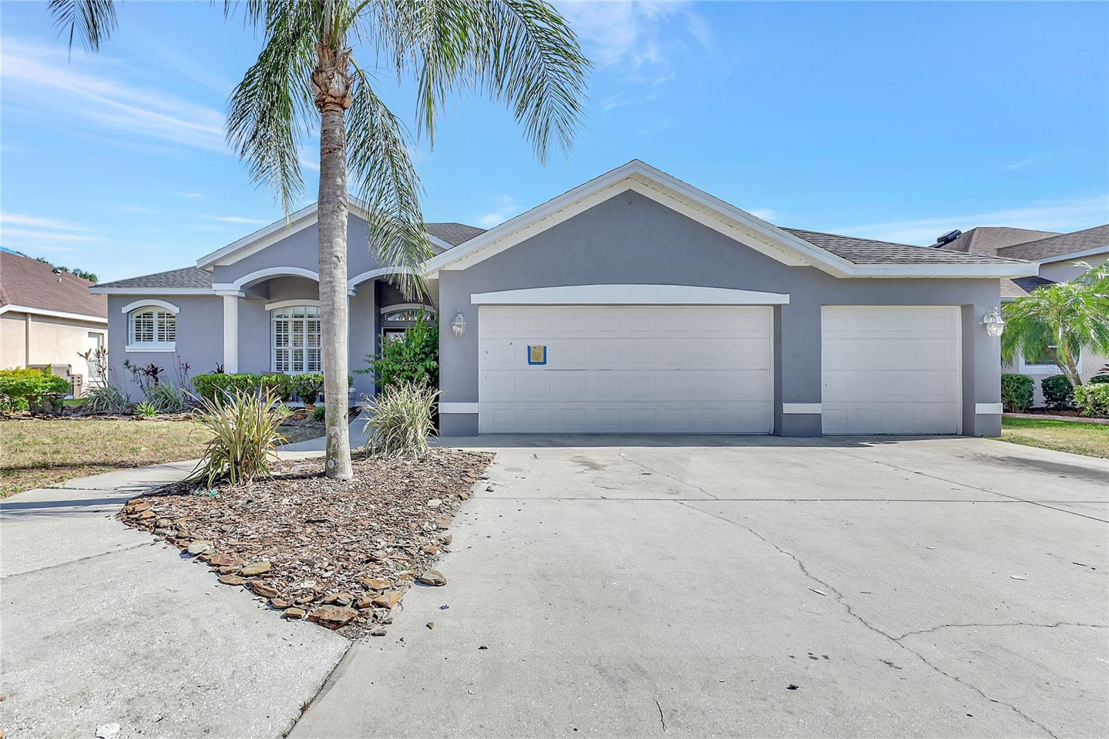 2863 Duncan Tree Cir, Valrico