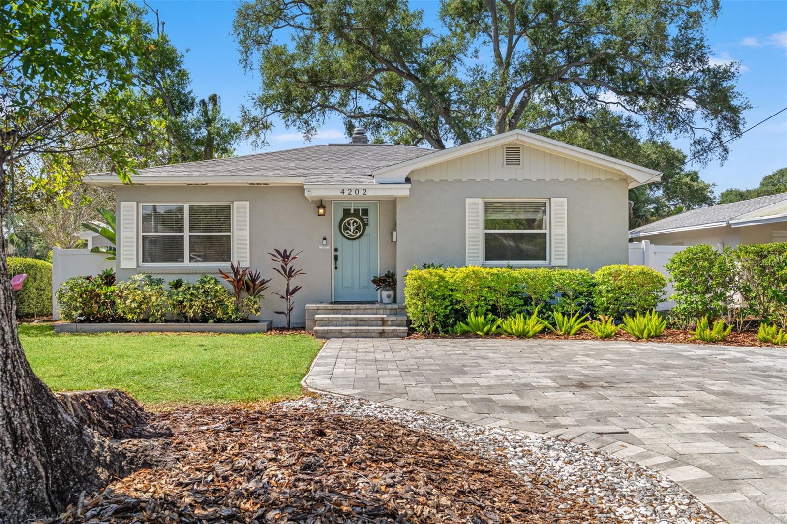 4202 W Palmira Ave, Tampa