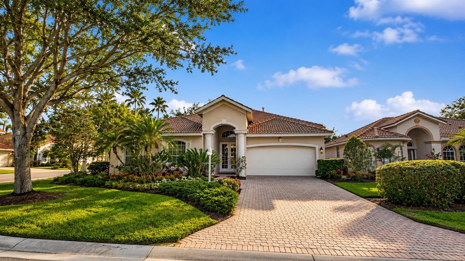 6836 Bay Hill Dr, Lakewood Ranch