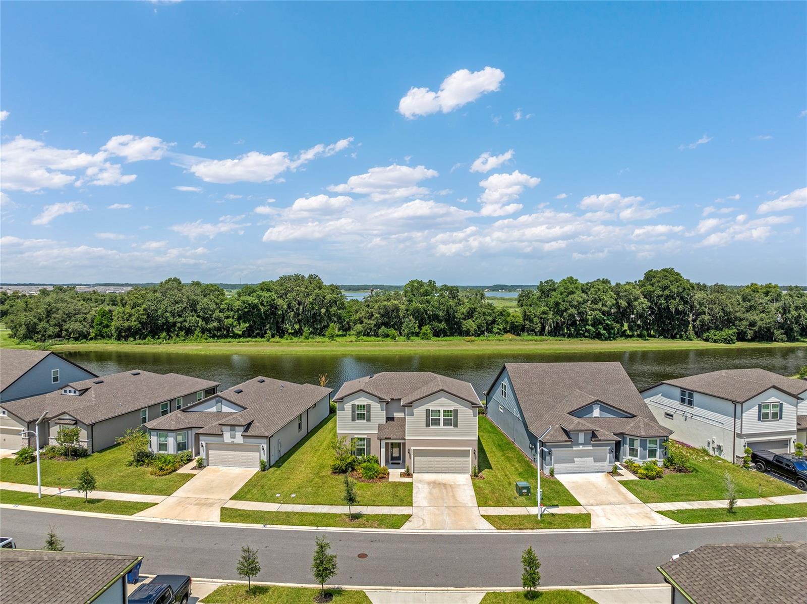 9095 Rally Spring Loop, Wesley Chapel