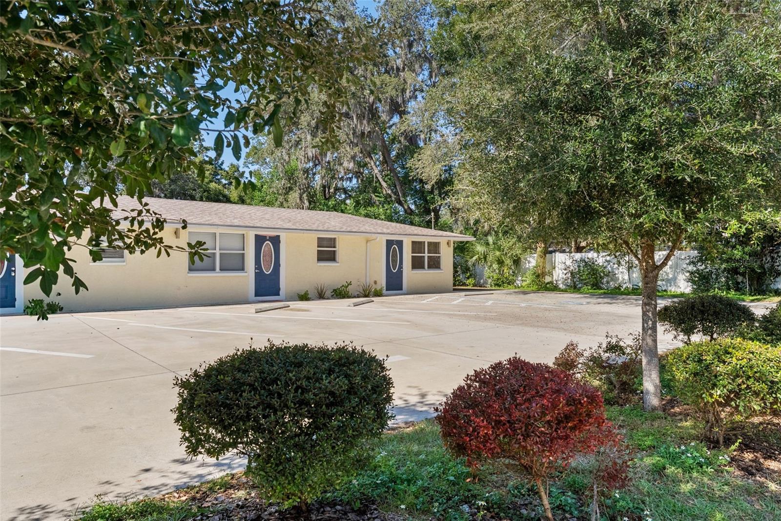 12410 N 59th St #b, Tampa