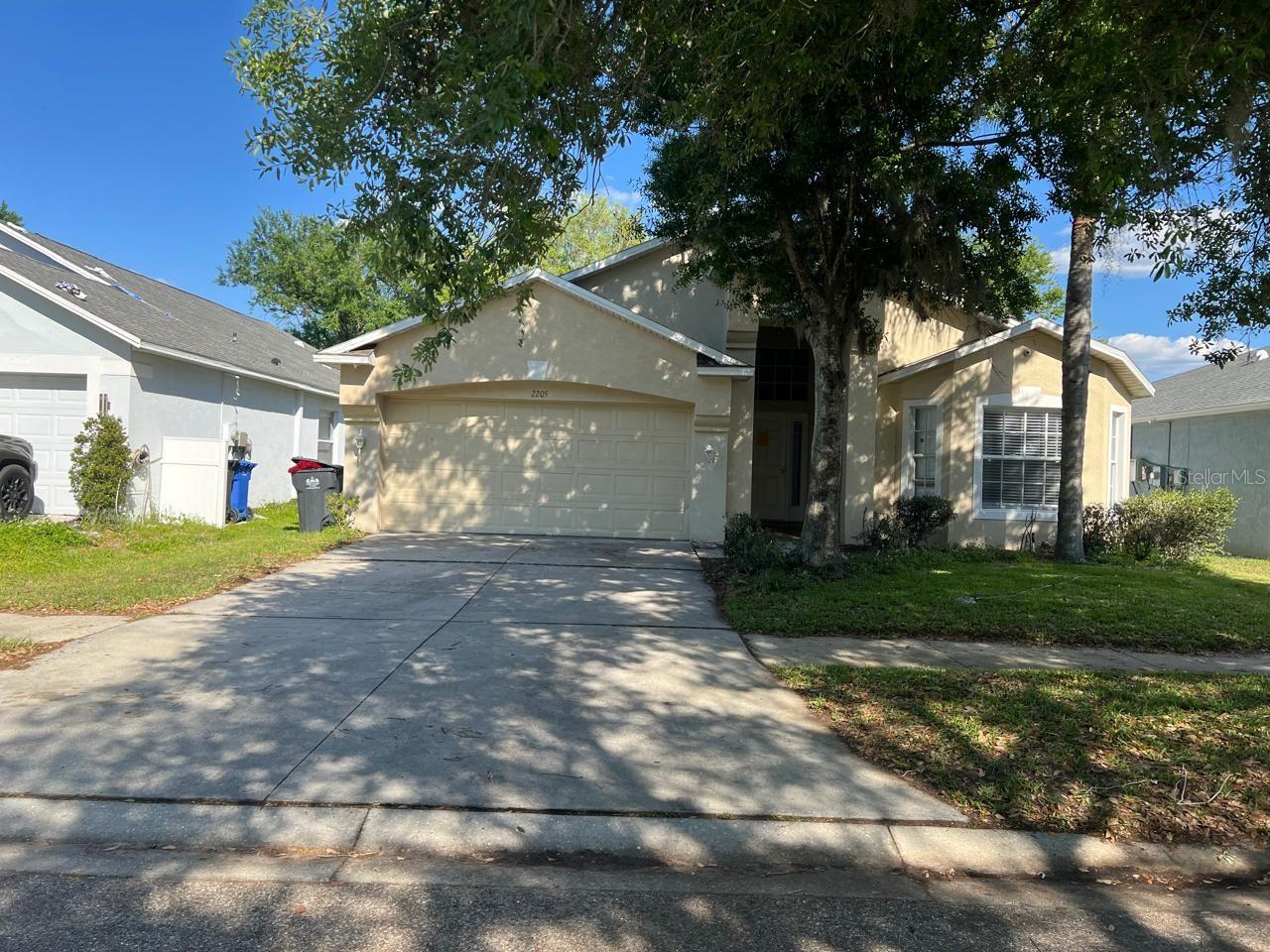 2205 Roanoke Springs Dr, Ruskin