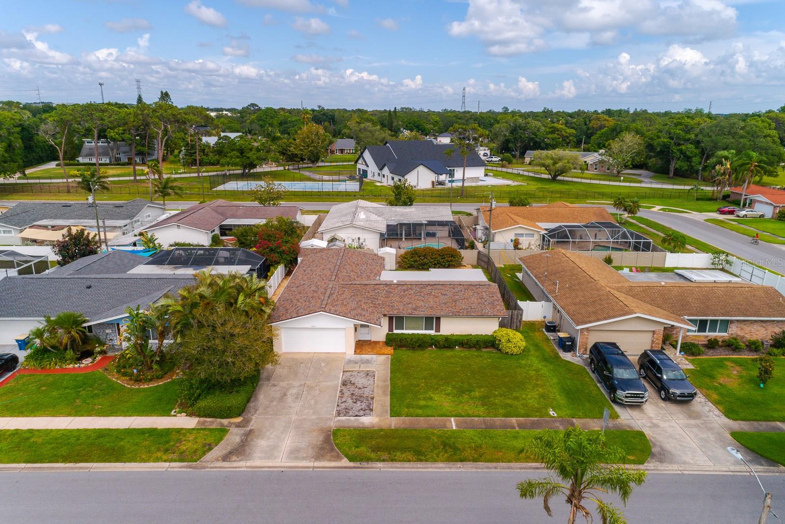 1825 Yale Dr, Clearwater