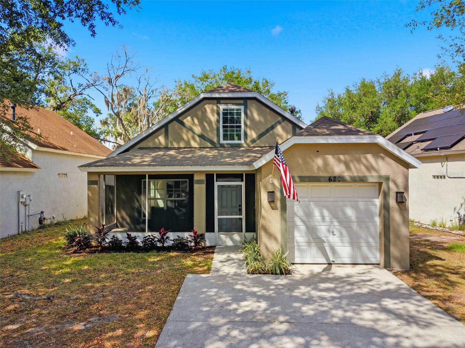 628 Cape Cod Cir, Valrico