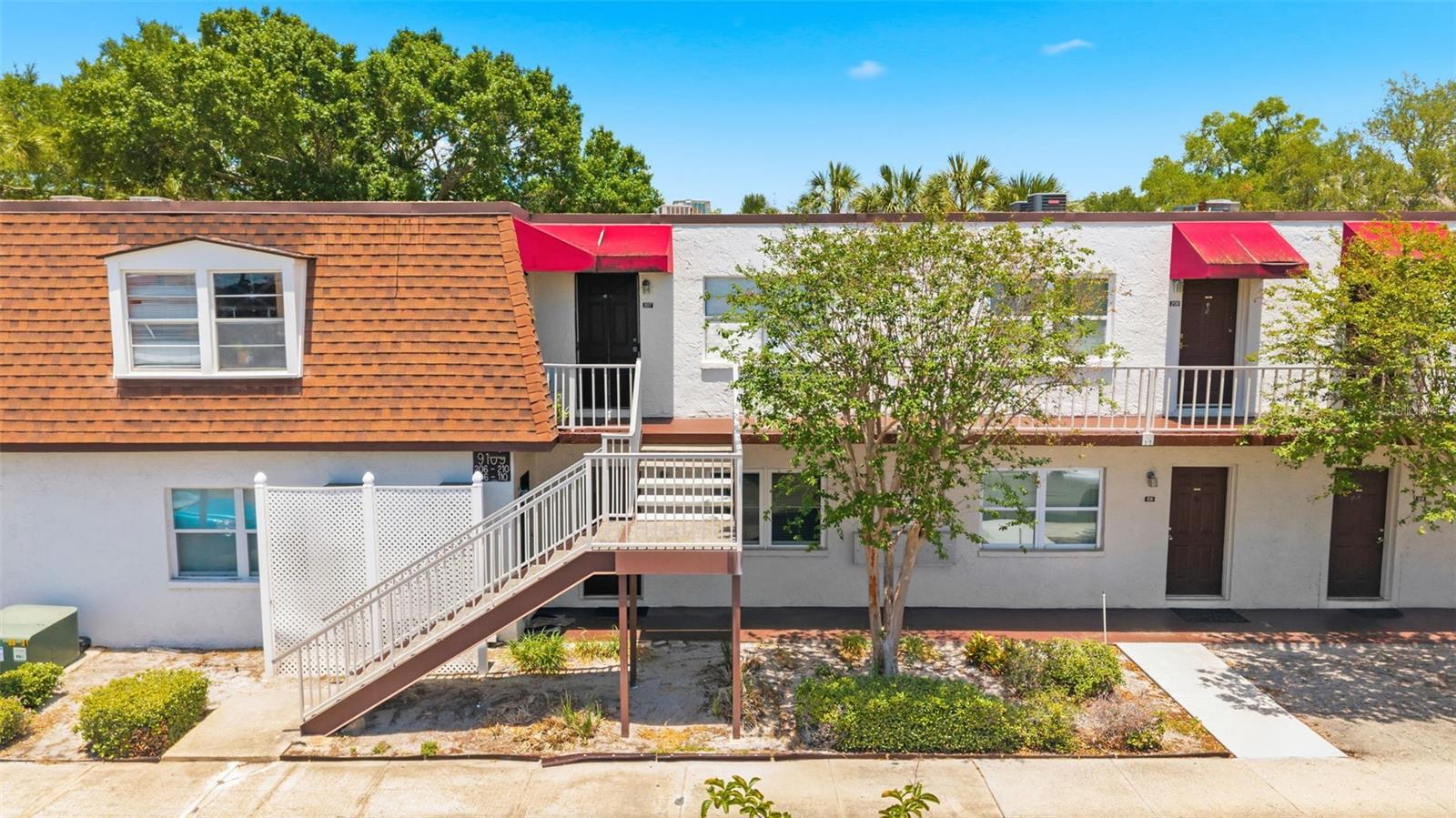 9109 W Hillsborough Ave #j107, Tampa