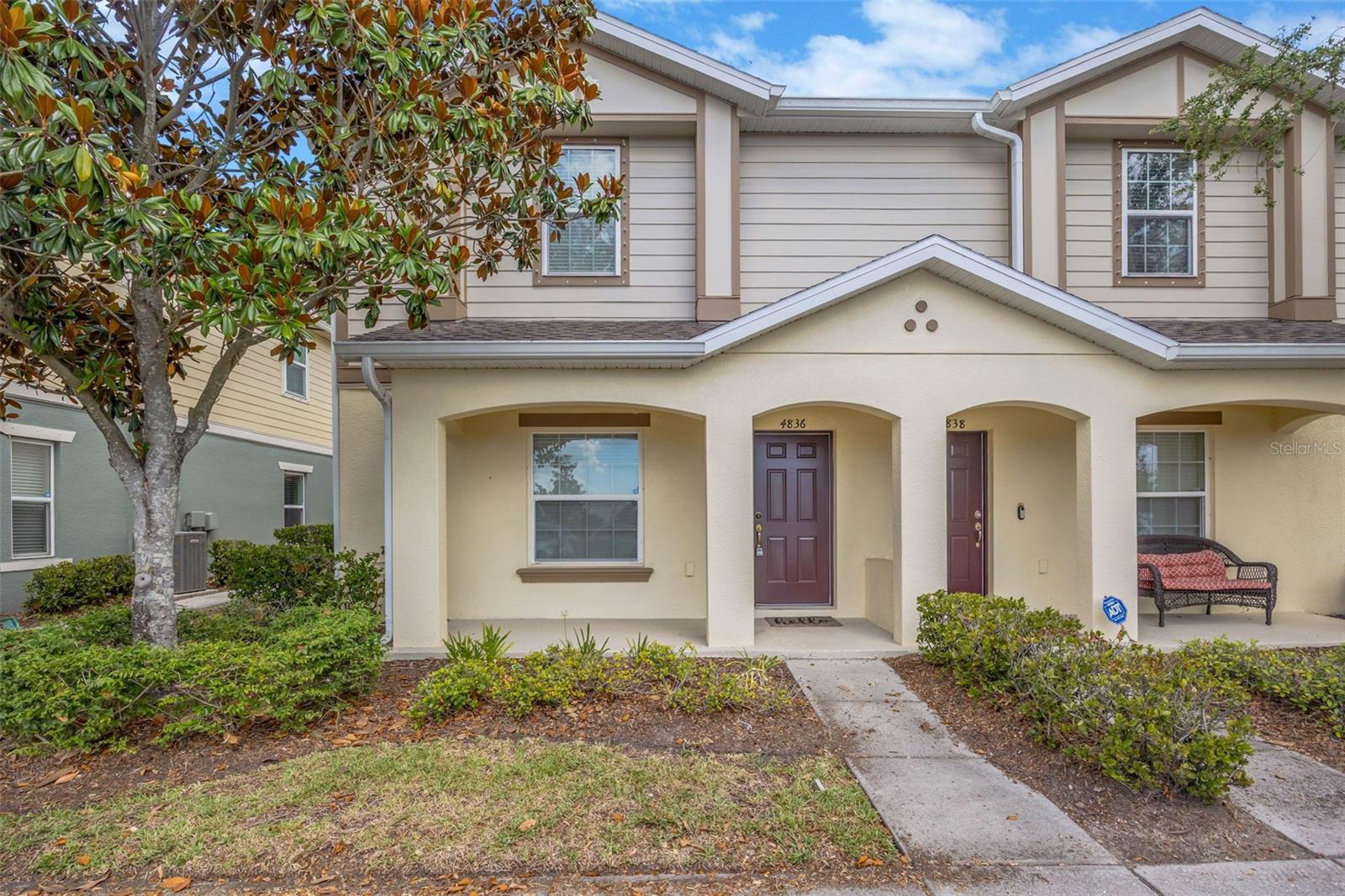 4836 Chatterton Way, Riverview