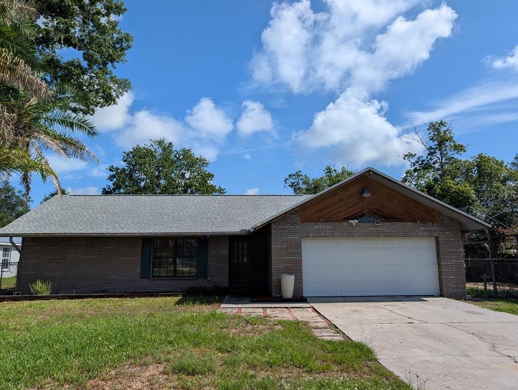 11122 Hannaway Dr, Riverview