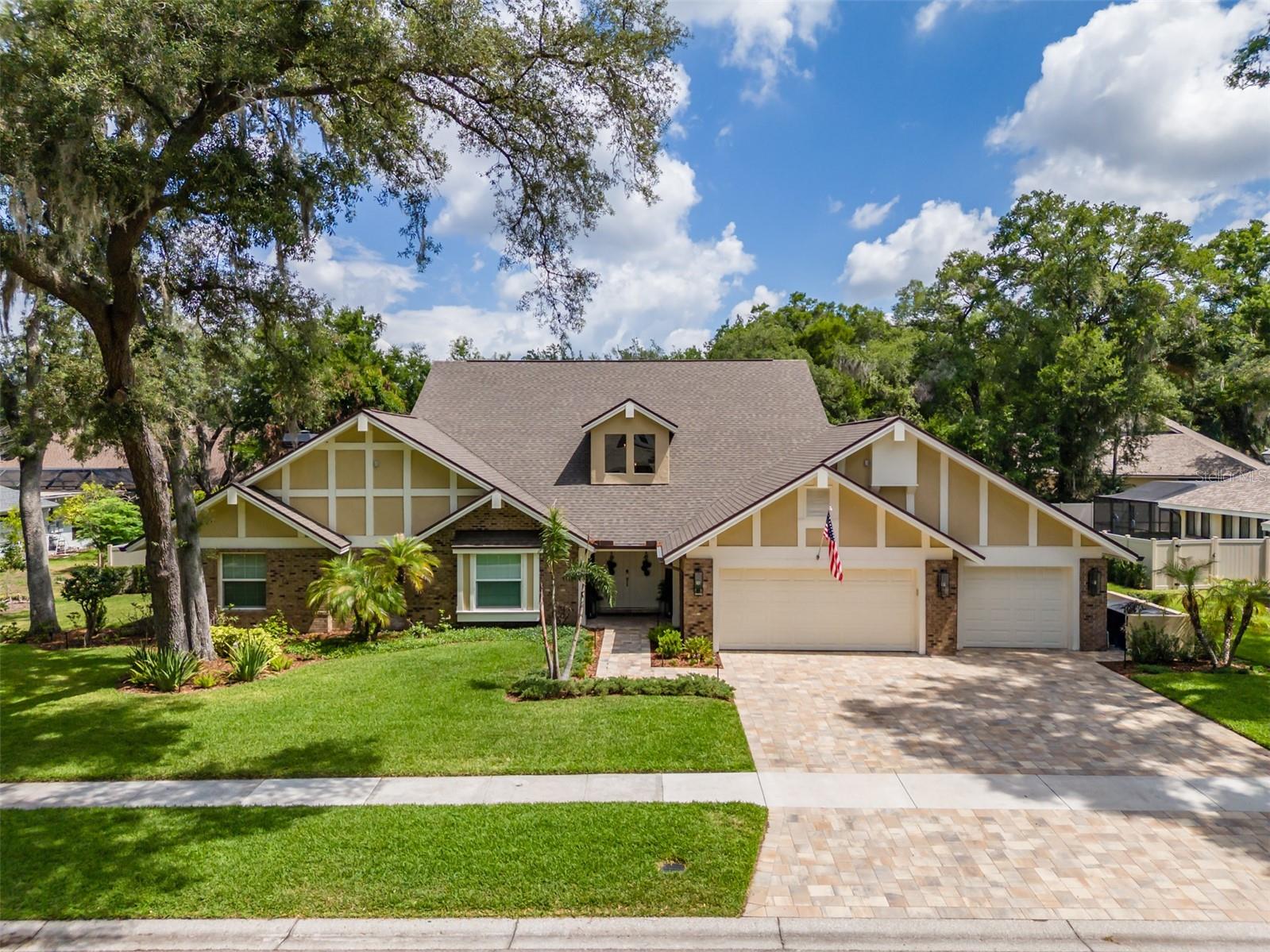 125 Barrington Dr, Brandon