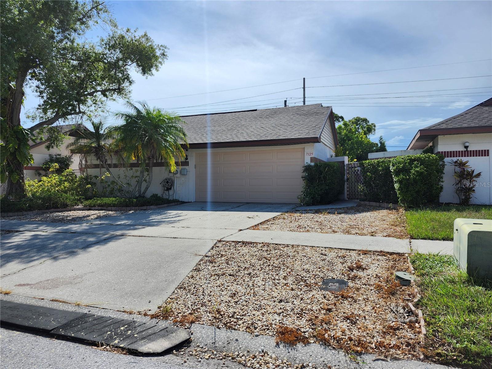 7125 Silvermill Dr, Tampa
