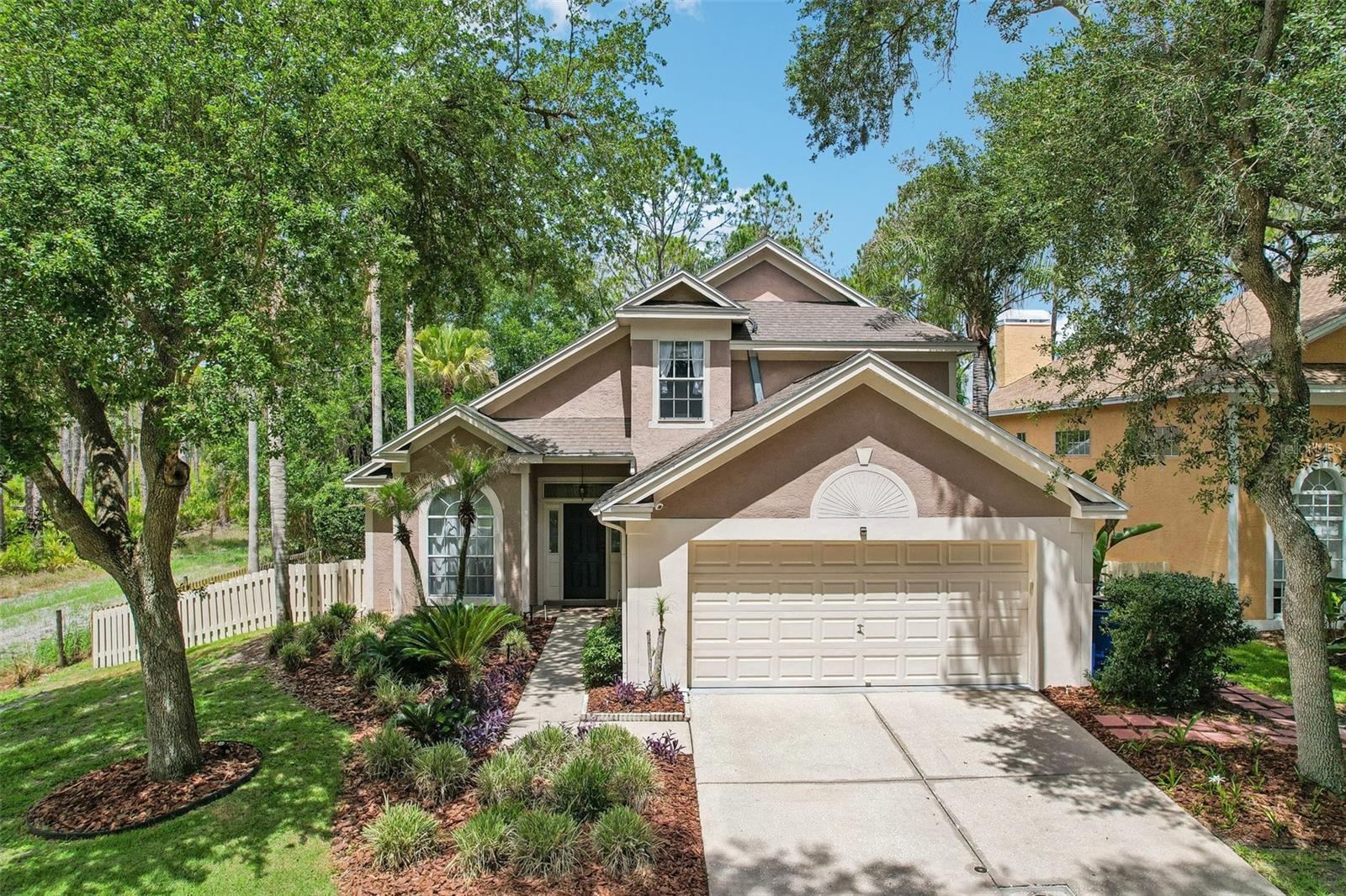 17702 Long Ridge Rd, Tampa