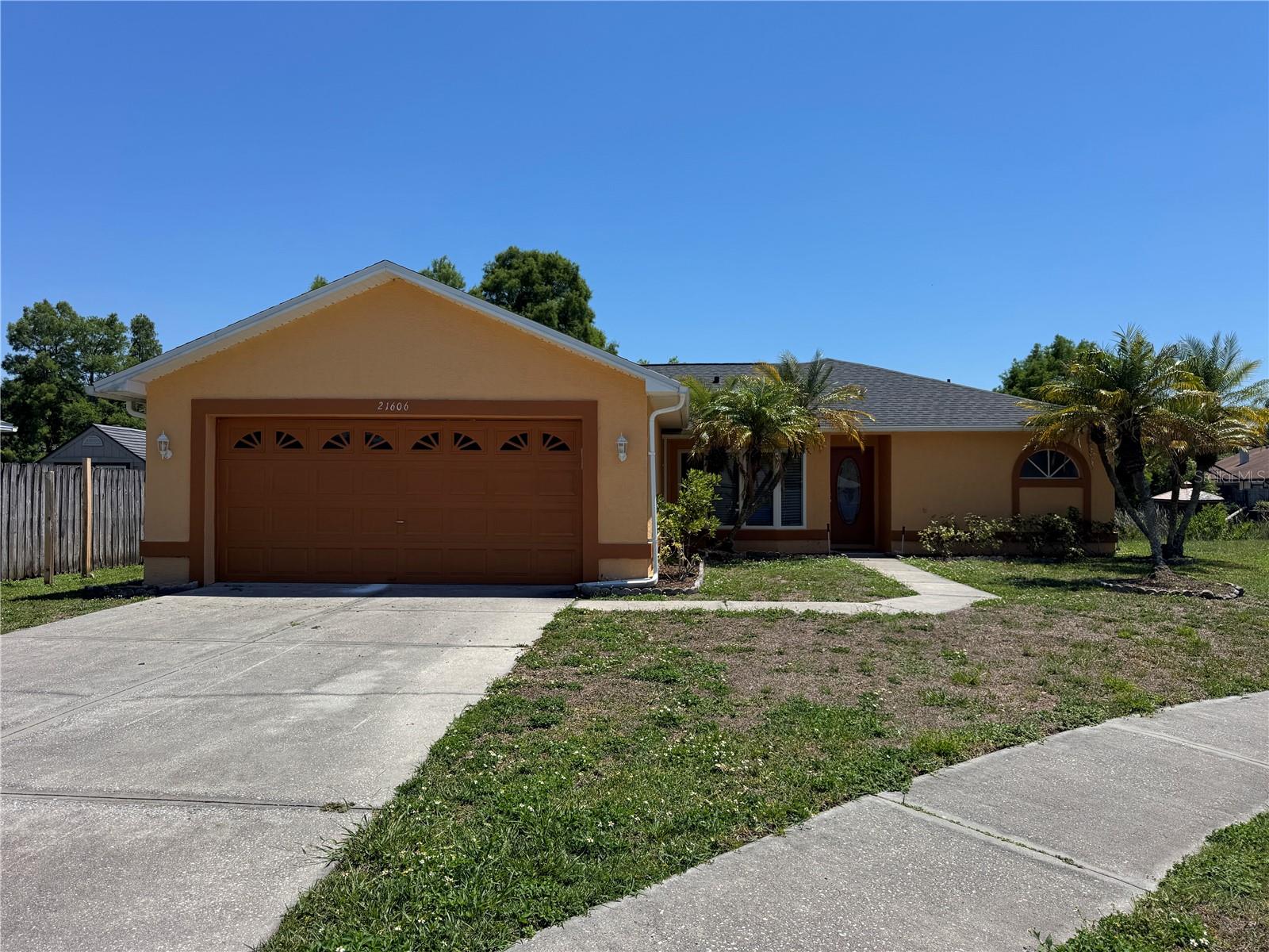 21606 Rosewood Ct, Lutz