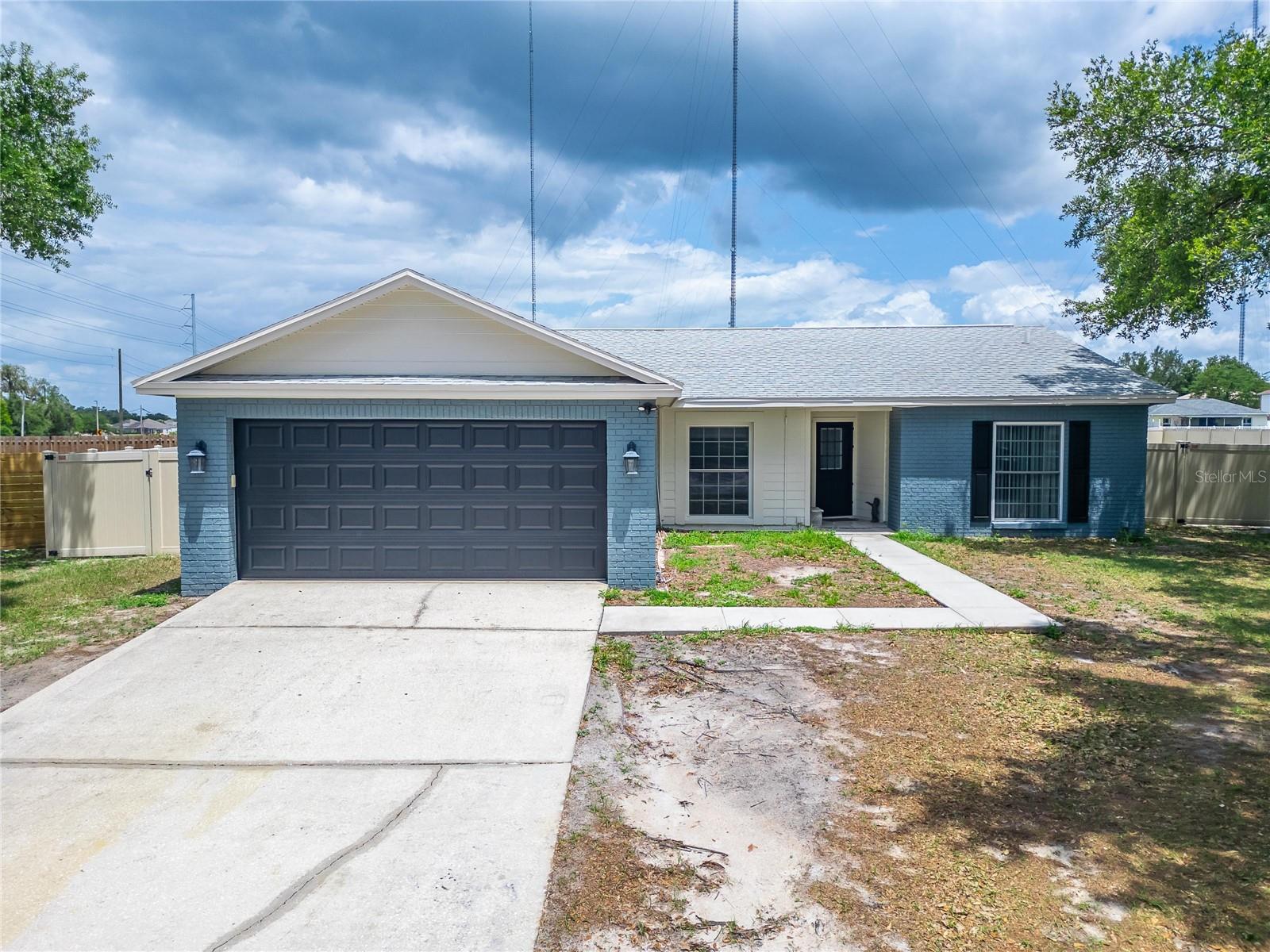 13318 Hollowbend Ln, Riverview