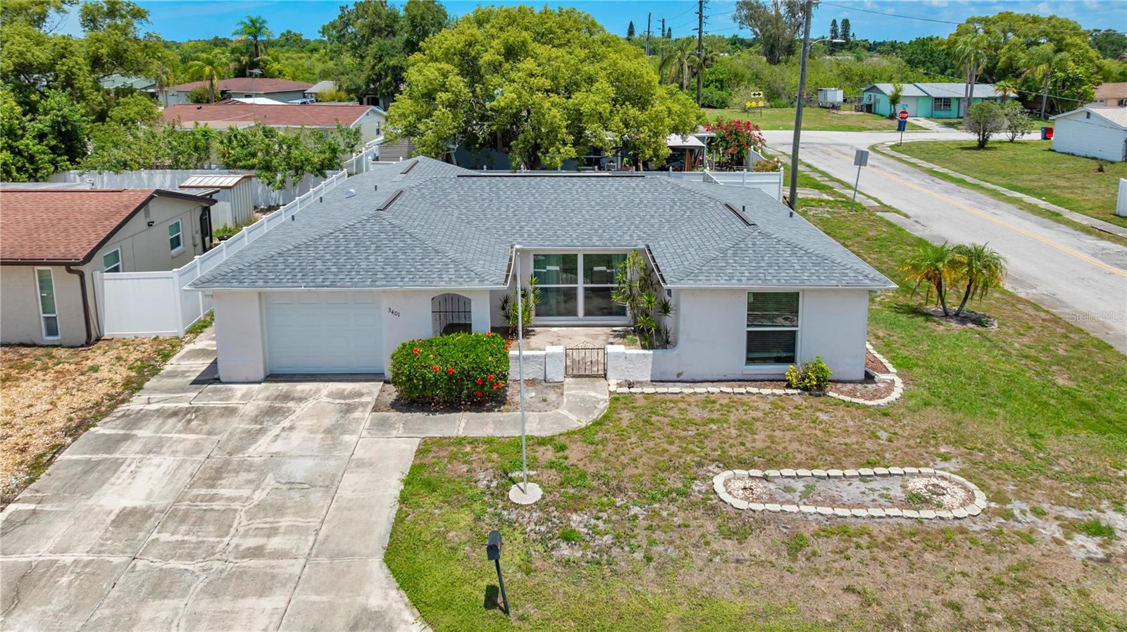 3401 Supreme Dr, Holiday
