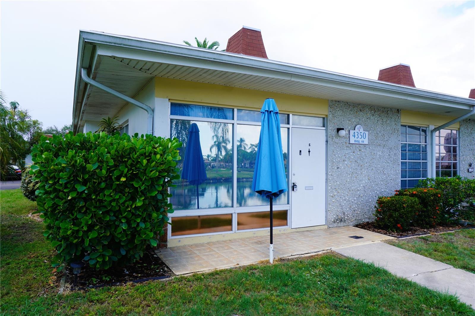 4350 Tahitian Gardens Cir #e, Holiday