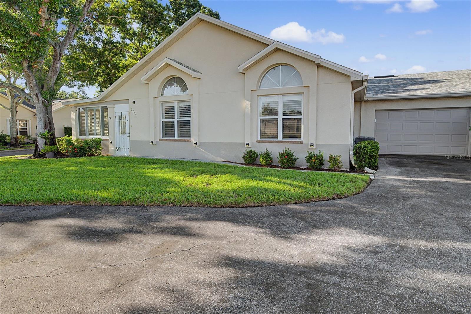 3709 Mollie Ln, Sun City Center
