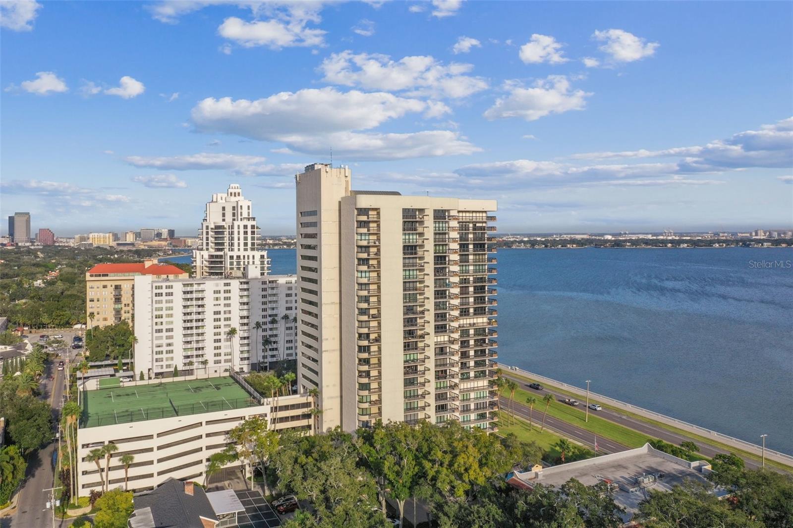 2413 Bayshore Blvd #202, Tampa