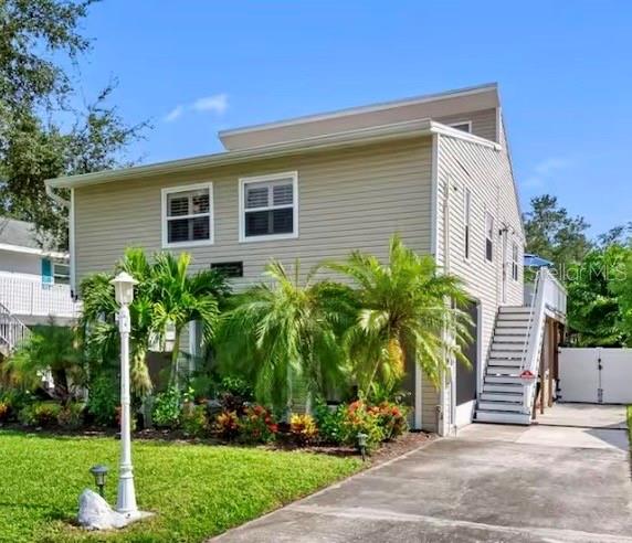 313 Crystal Beach Ave, Crystal Beach