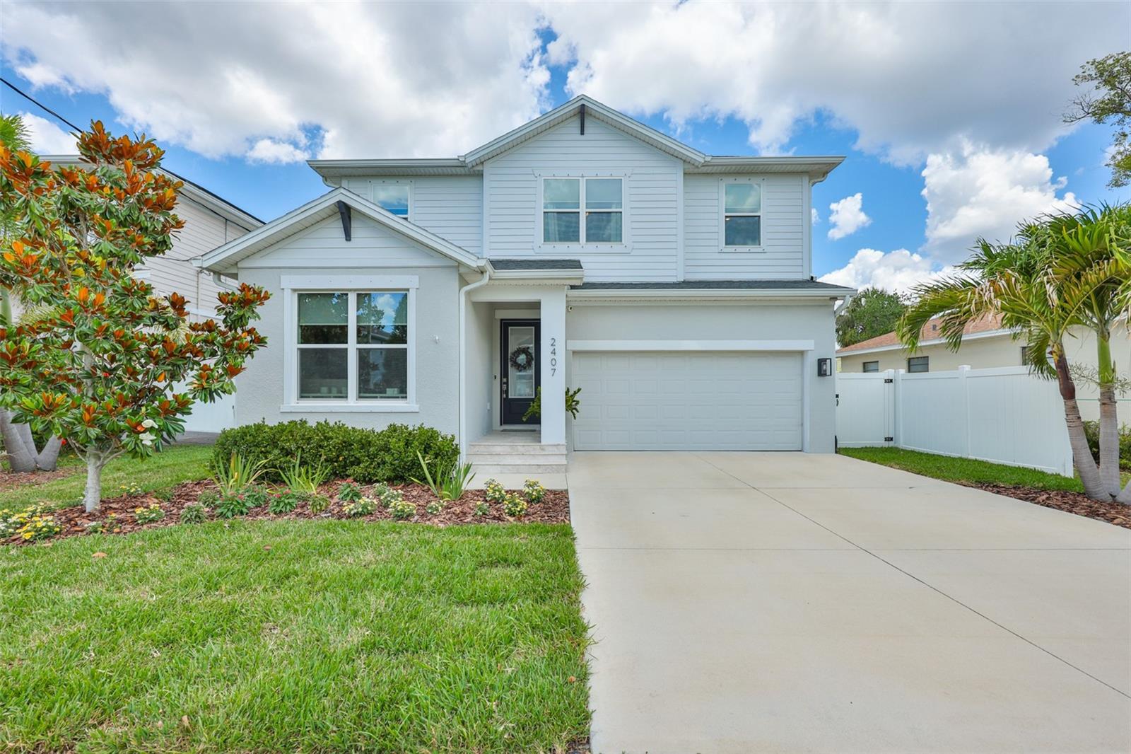 2407 W Gray St, Tampa