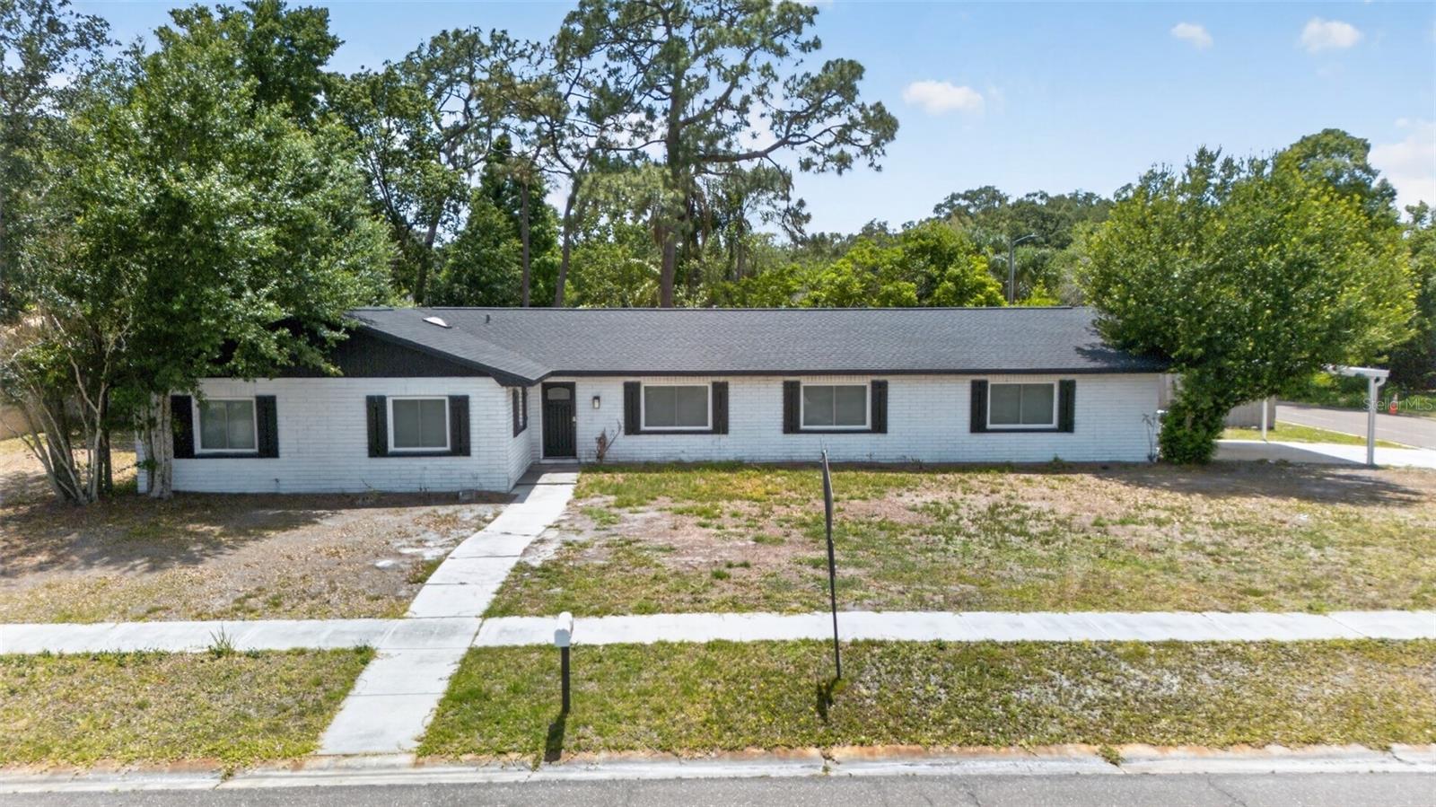264 Van Gogh Cir, Brandon