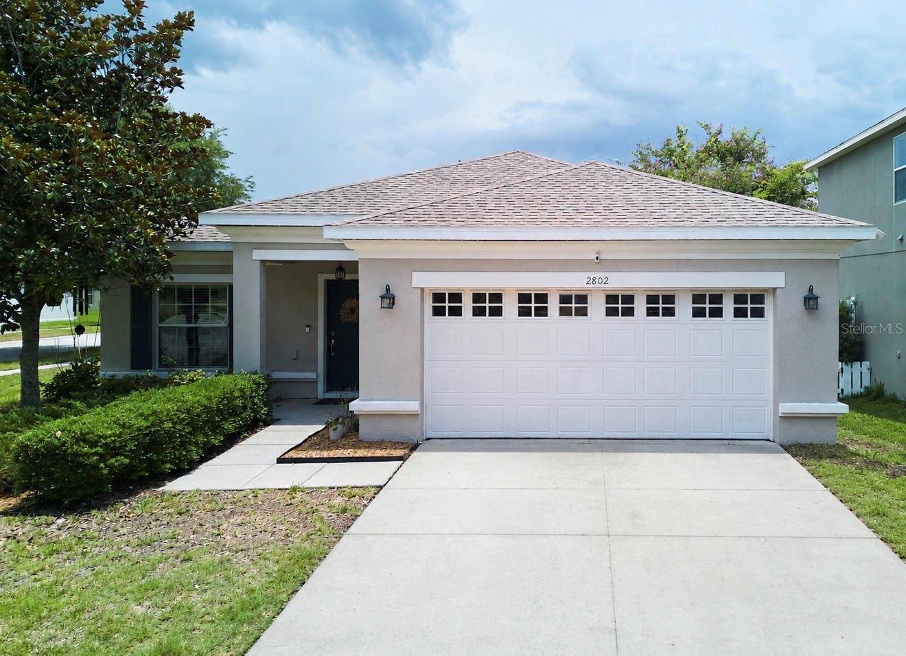 2802 Winglewood Cir, Lutz