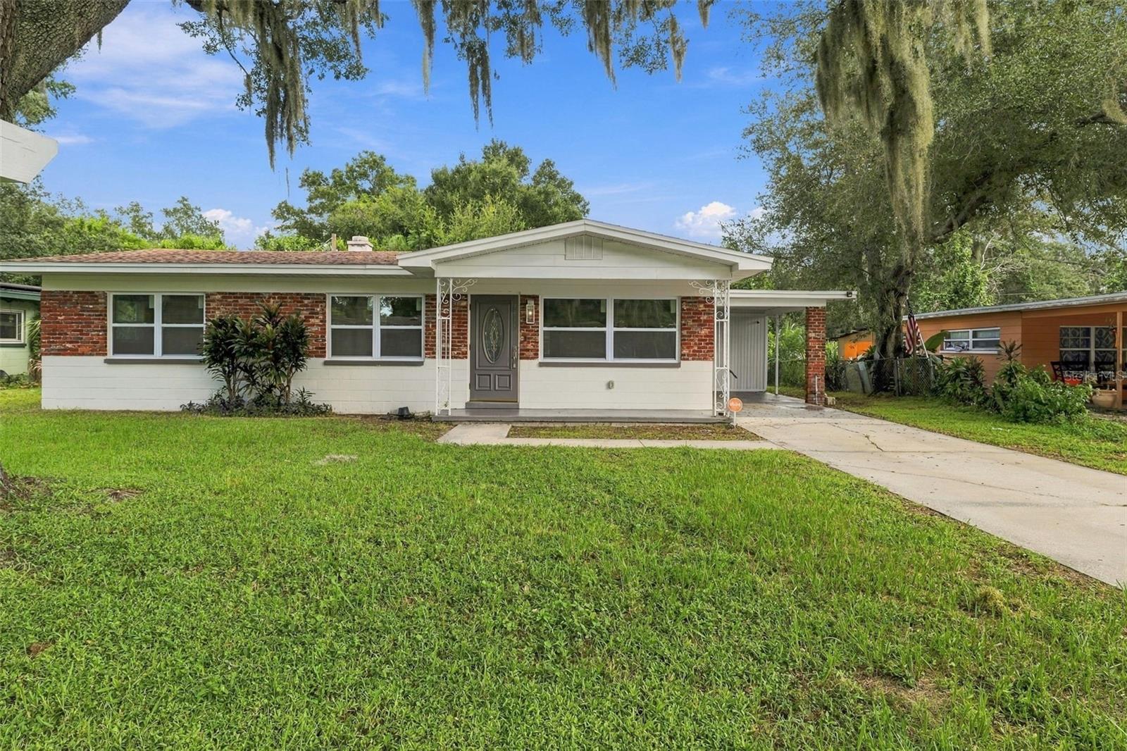 7815 Pine Hill Dr, Tampa