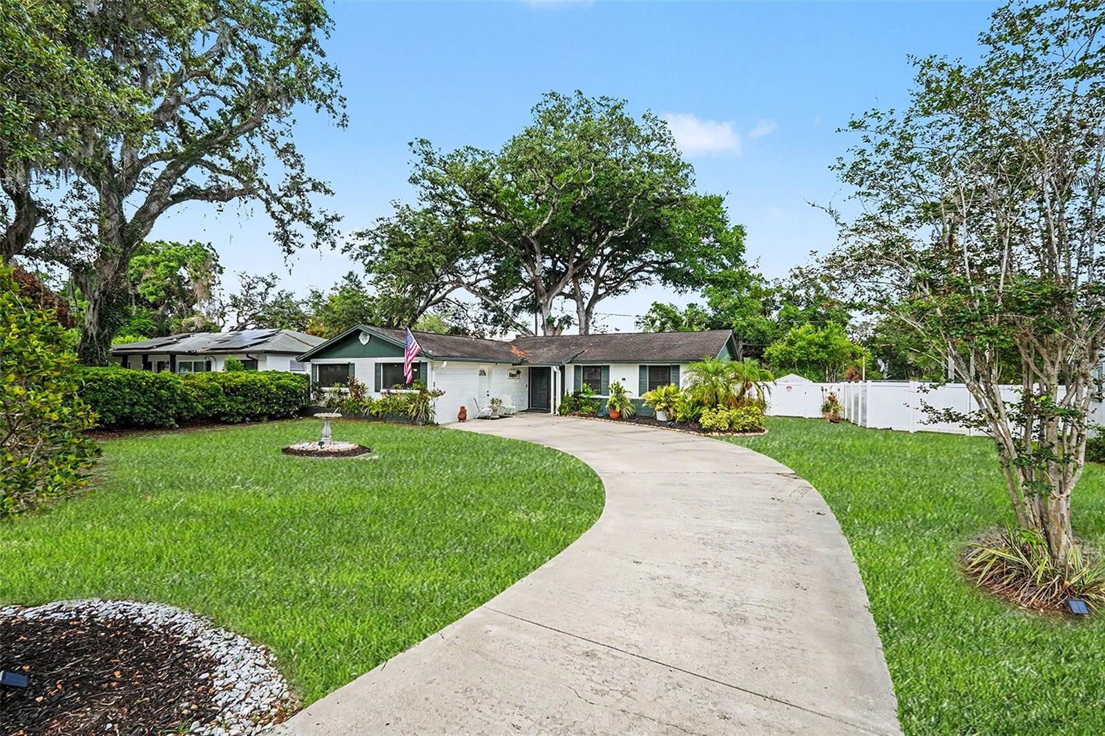 8115 N Ola Ave, Tampa