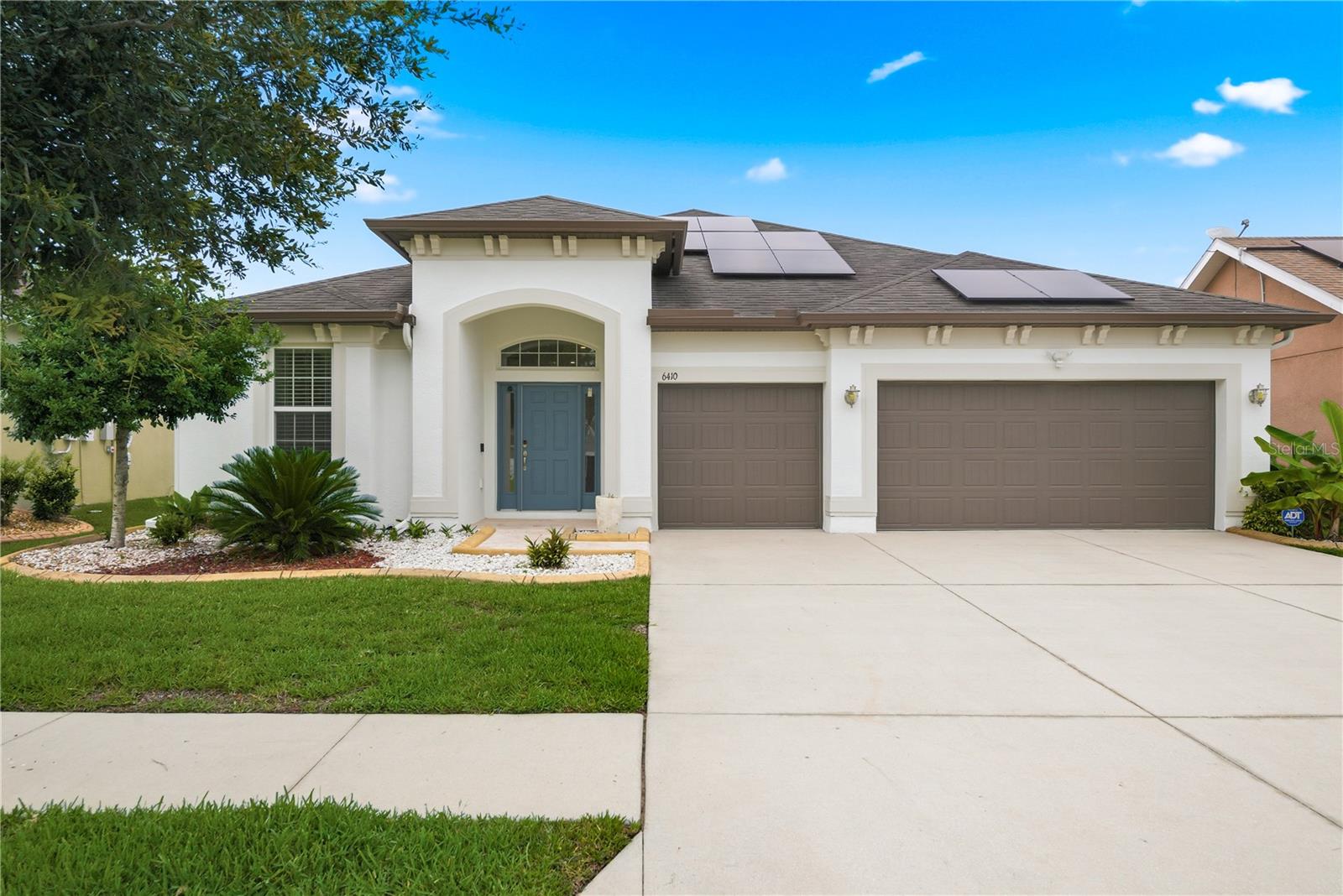 6410 Falling Oak Trl, Wesley Chapel