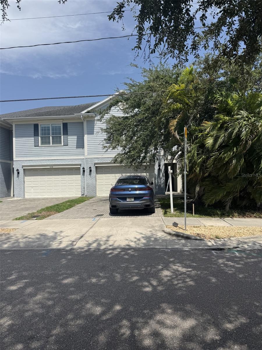 606 S Lincoln Ave #3, Tampa