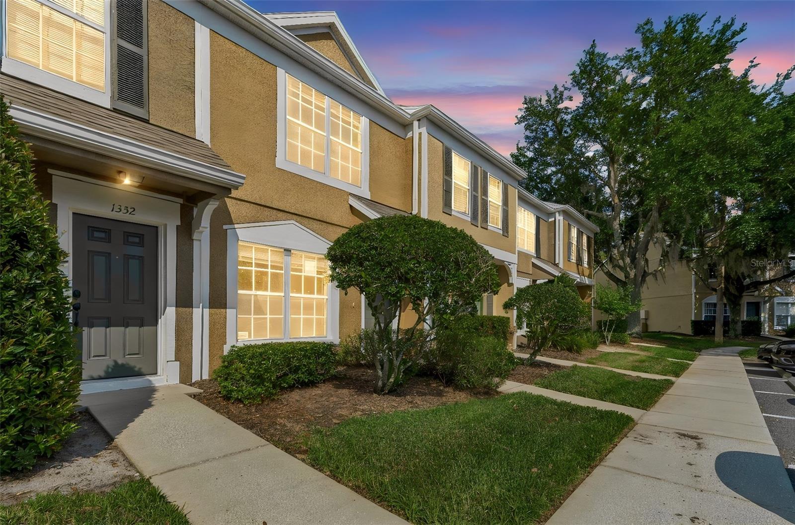 1330 Standridge Dr, Wesley Chapel