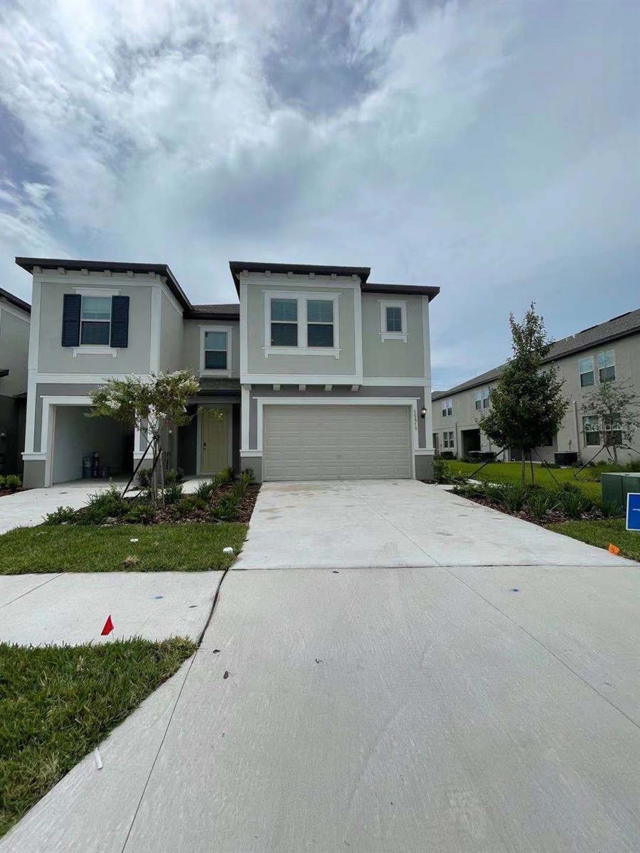 31993 Blue Passing, Wesley Chapel