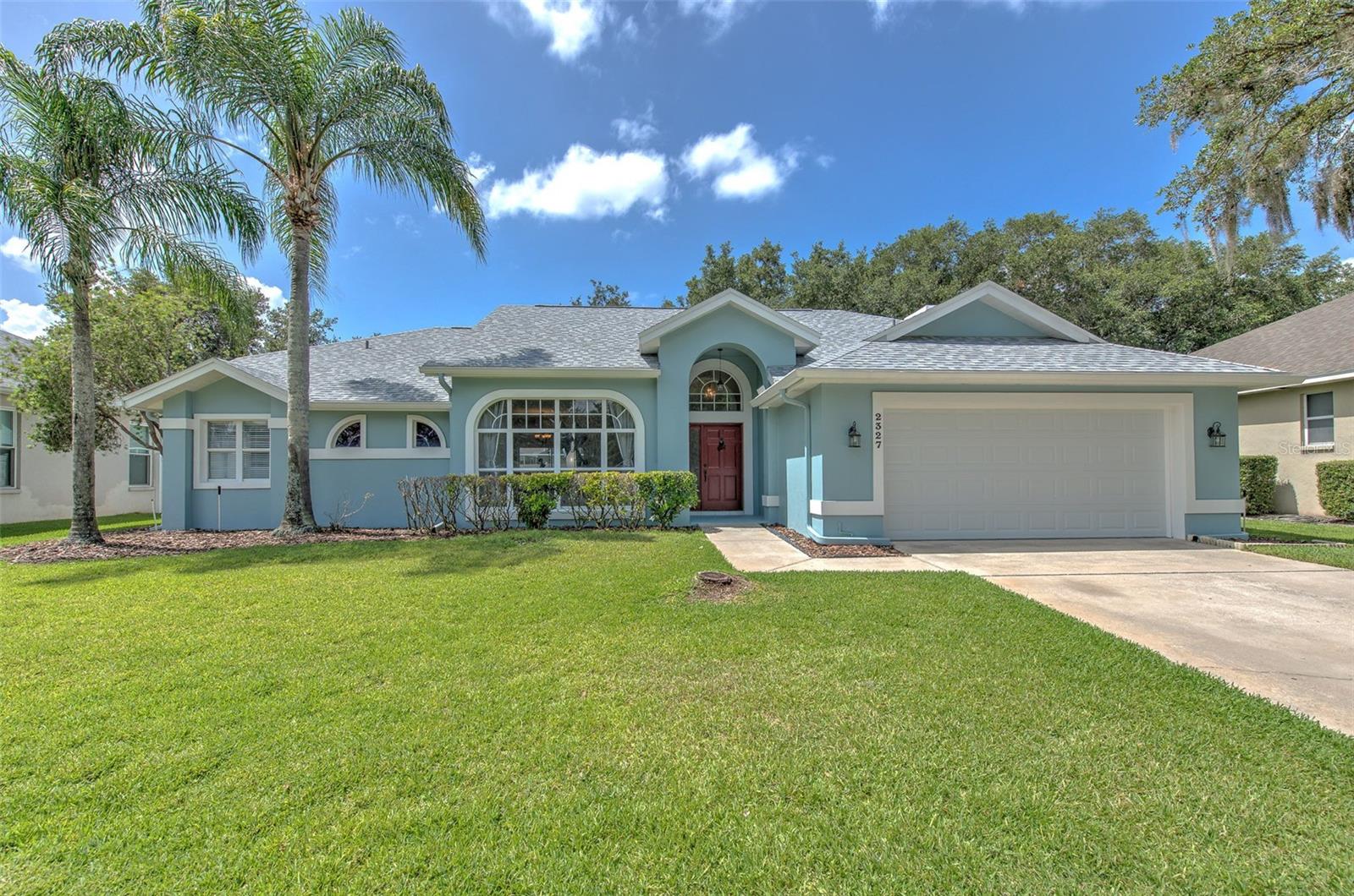 2327 Eagle Bluff Dr, Valrico
