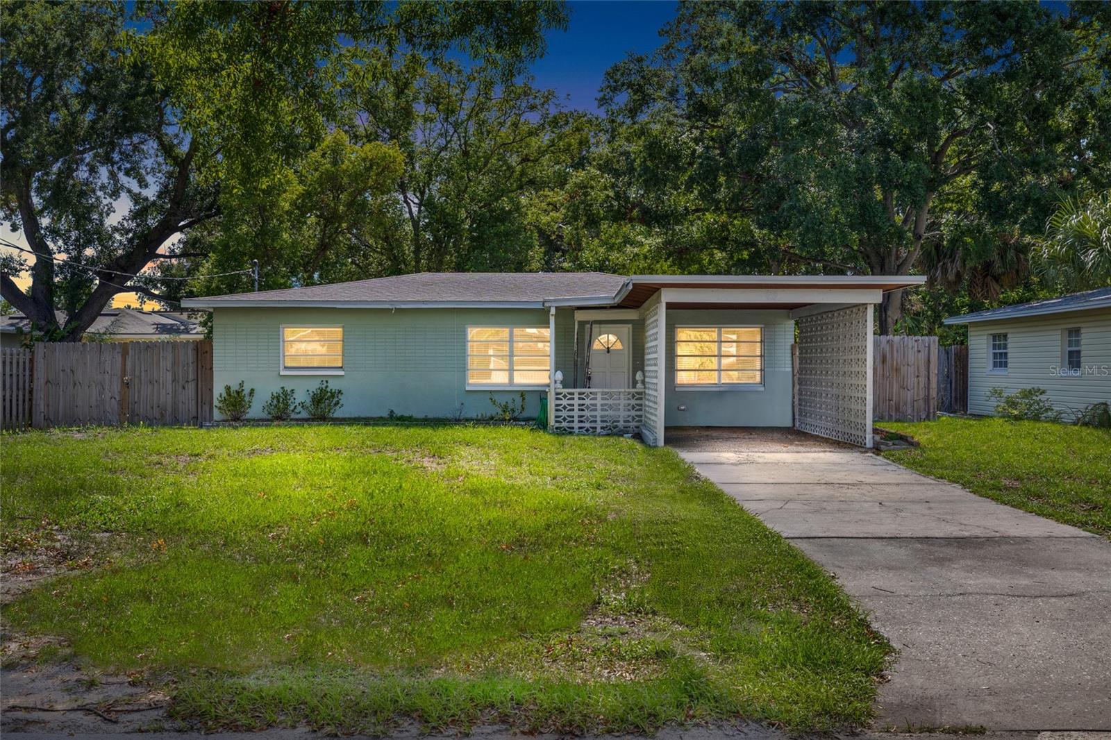 206 N Gunlock Ave, Tampa