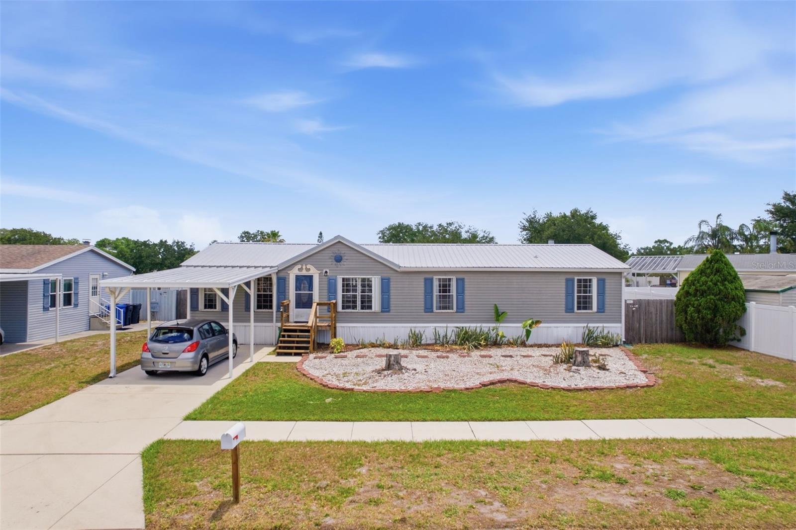 10407 Goshawk Dr, Riverview