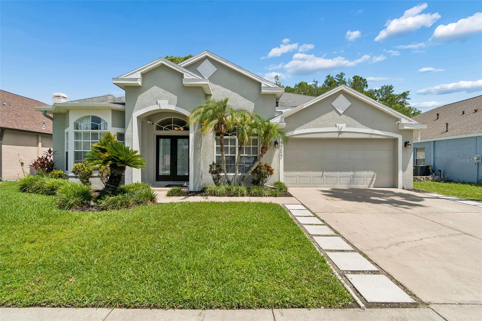 8604 Brookway Cir, Tampa