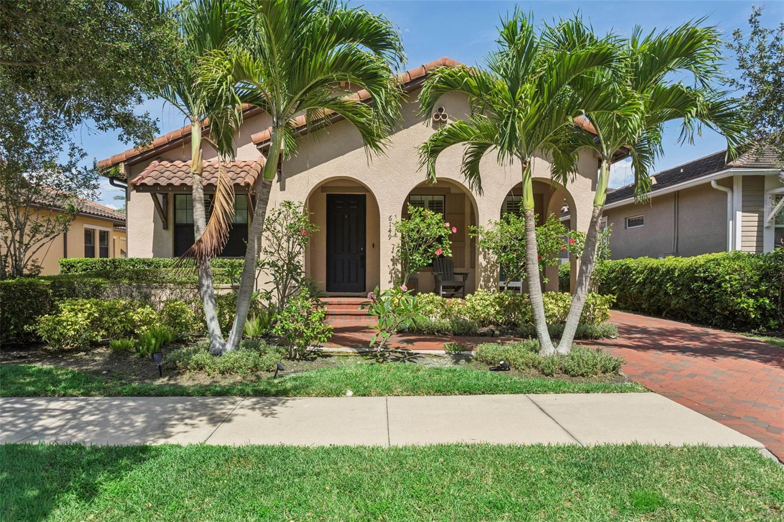 6149 Yeats Manor Dr, Tampa