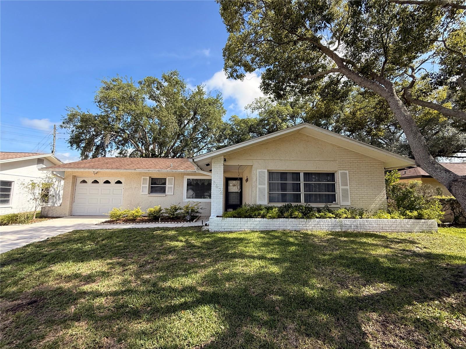 8634 Winding Wood Dr, Port Richey