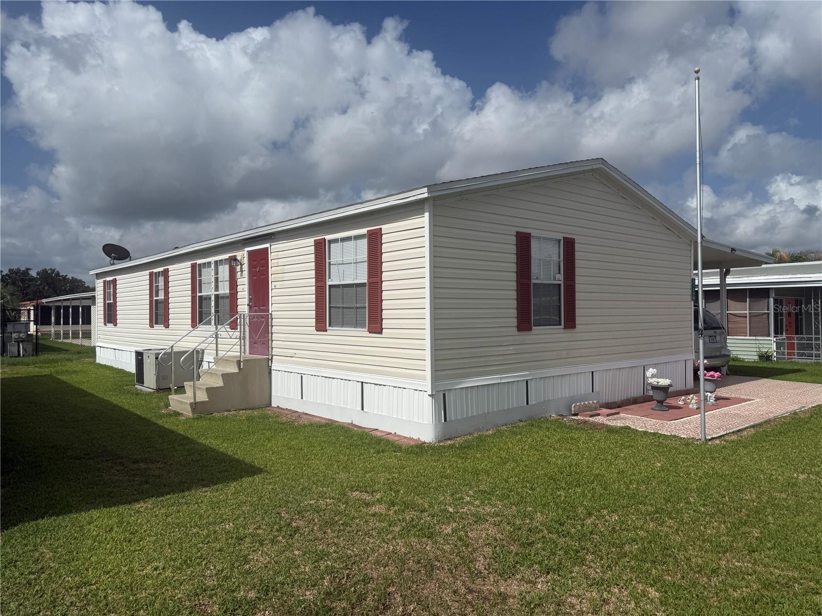 37518 Attica Ave, Zephyrhills
