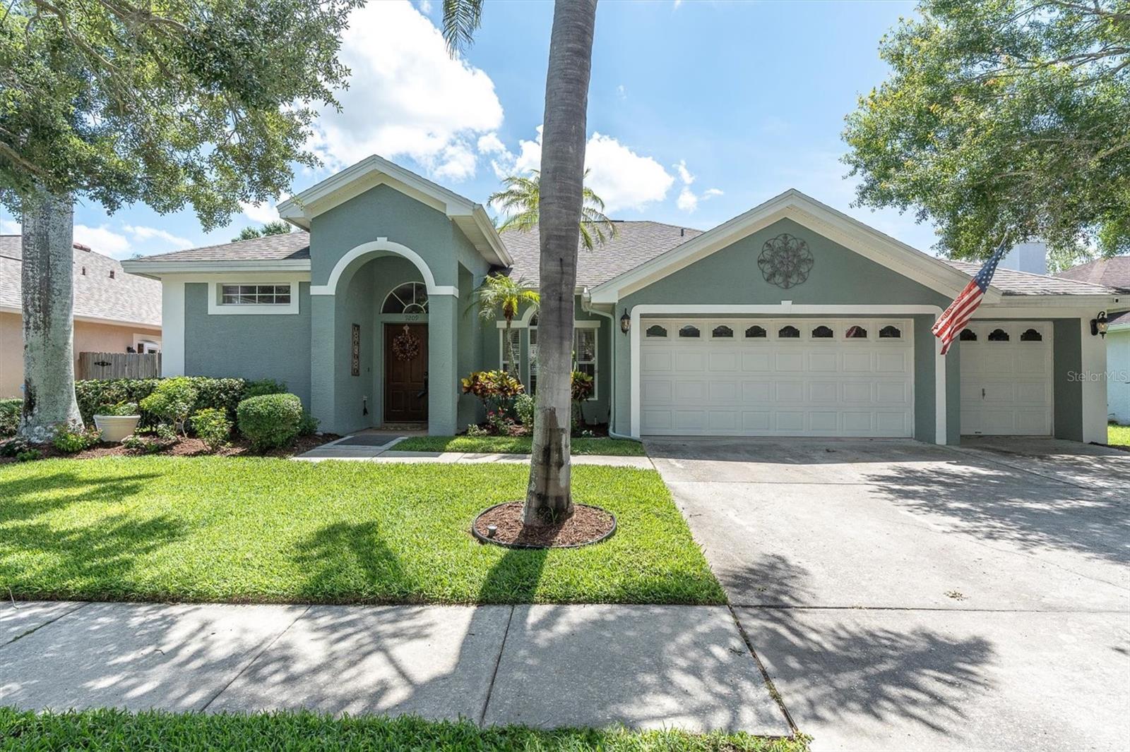 9209 Woodbay Dr, Tampa