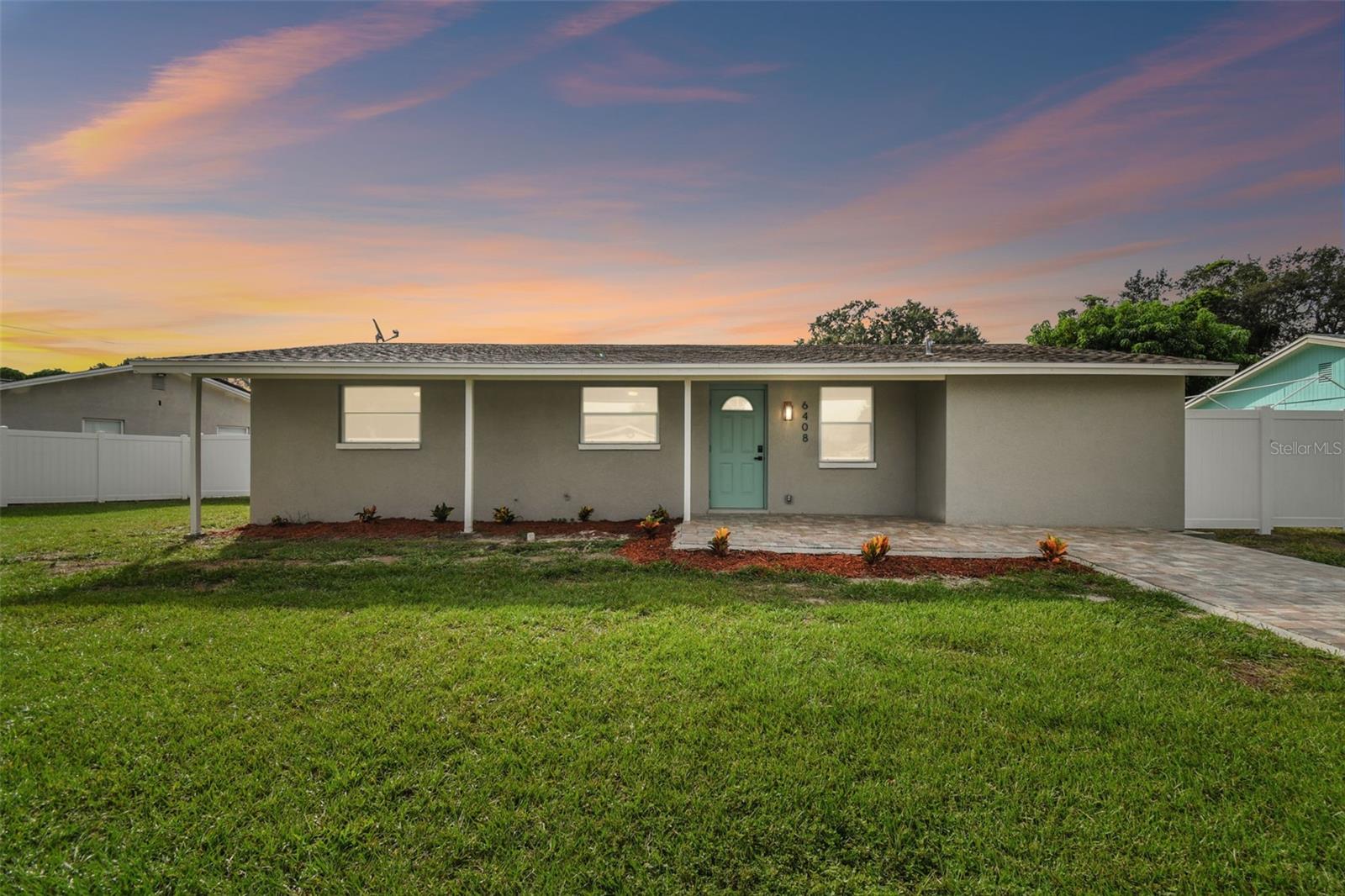 6408 Yosemite Dr, Tampa