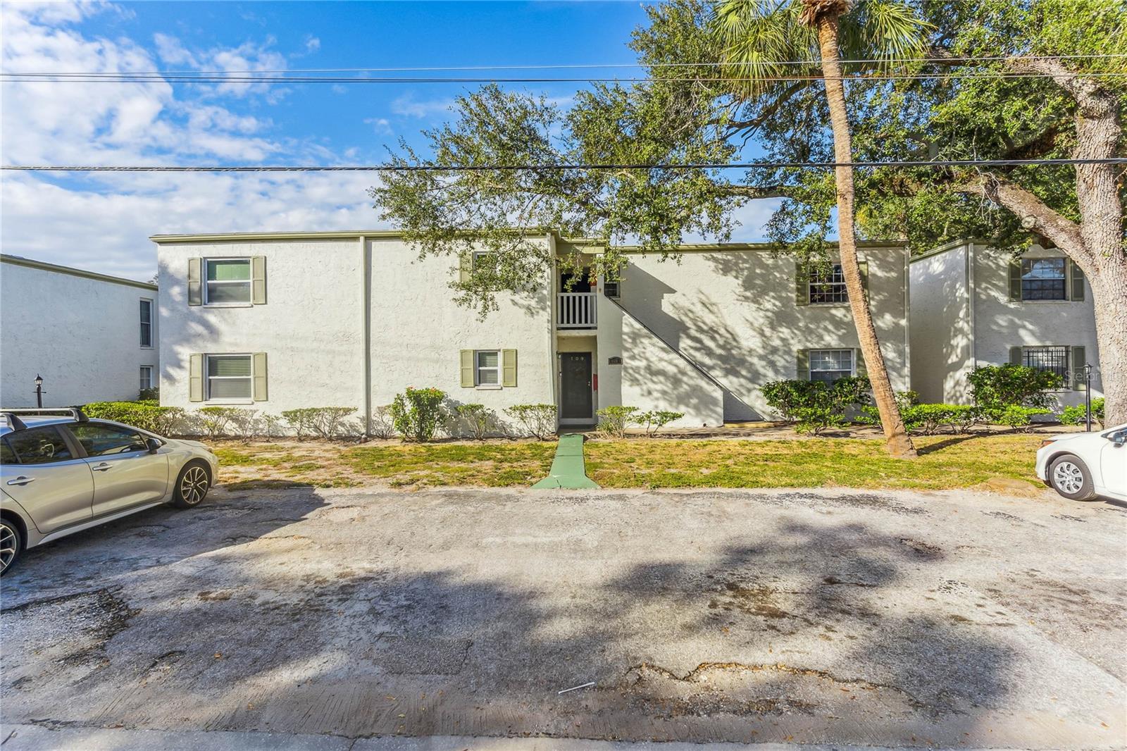 4609 W North B St #111, Tampa