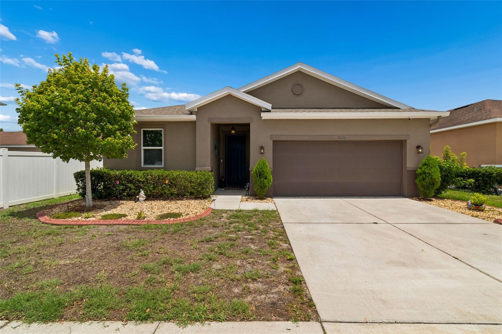 10626 Laguna Plains Dr, Riverview