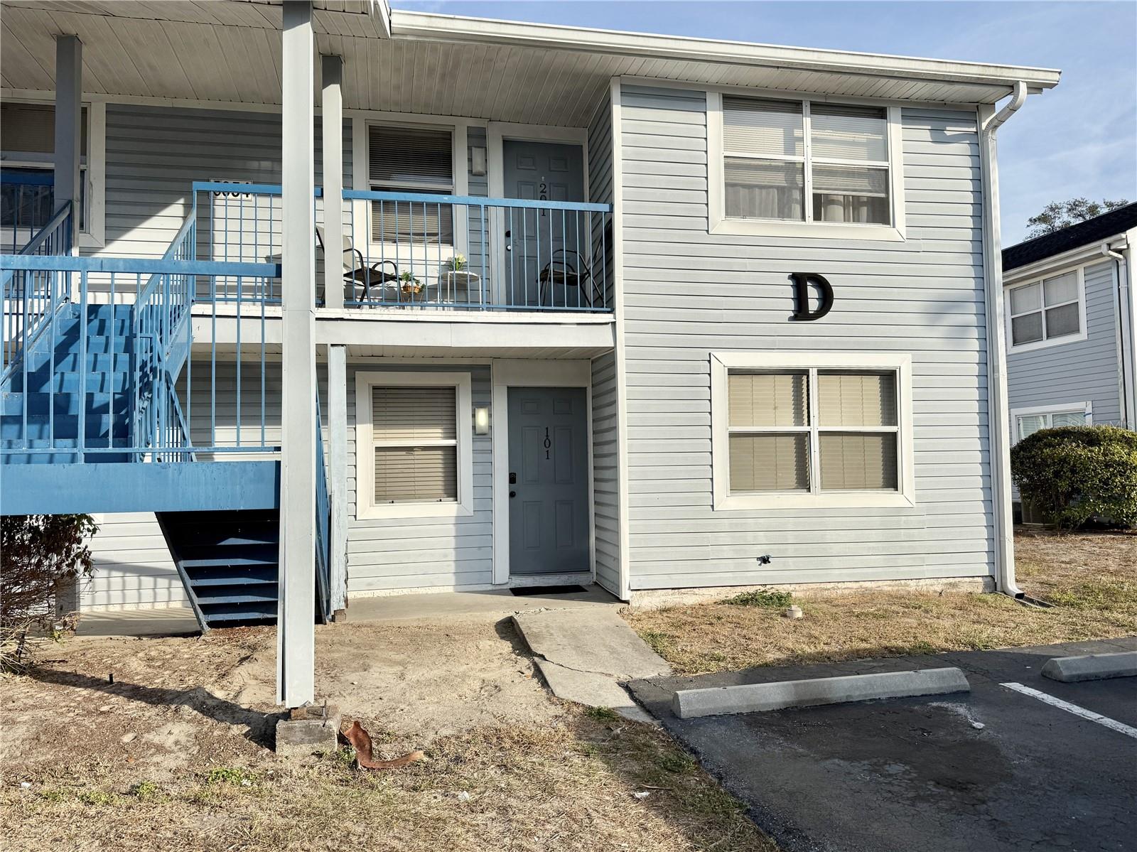 5054 Terrace Club Lane #101, Tampa