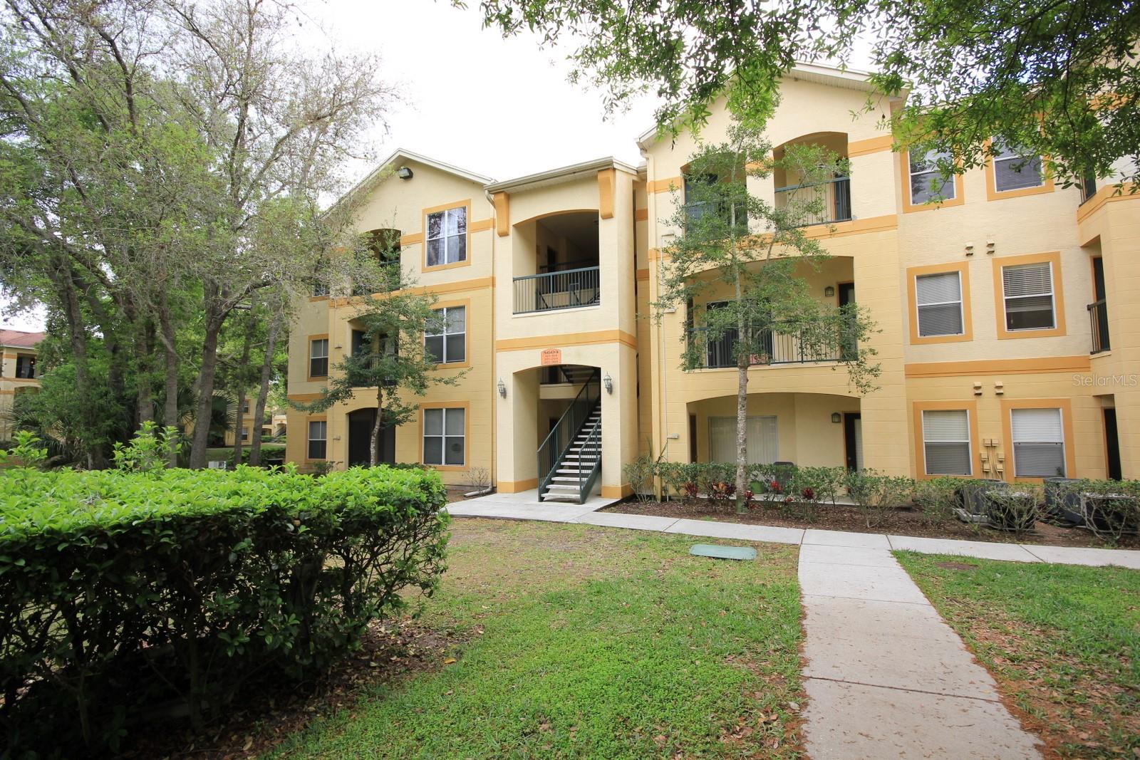 5608 Pinnacle Heights Cir #307, Tampa
