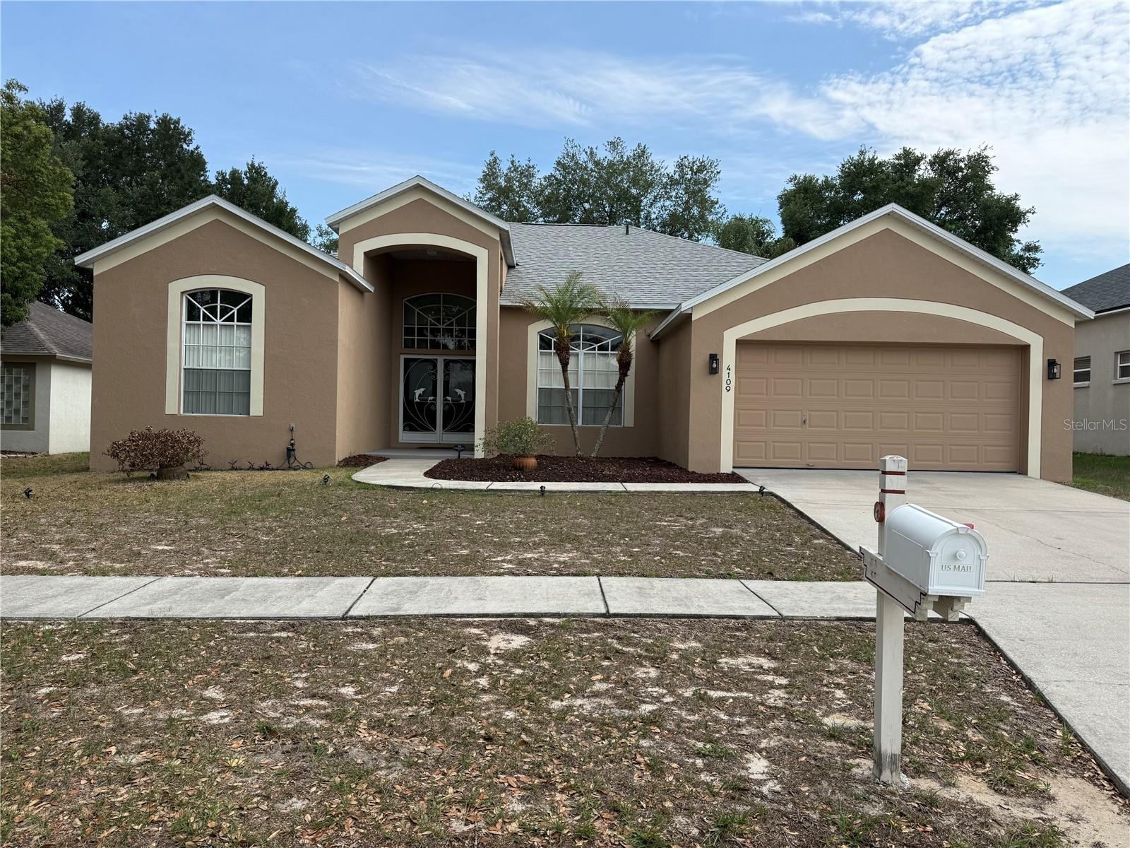 4109 Amber Ridge Ln, Valrico