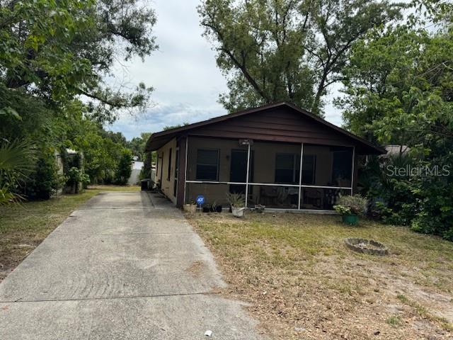 8609 N 13th St, Tampa