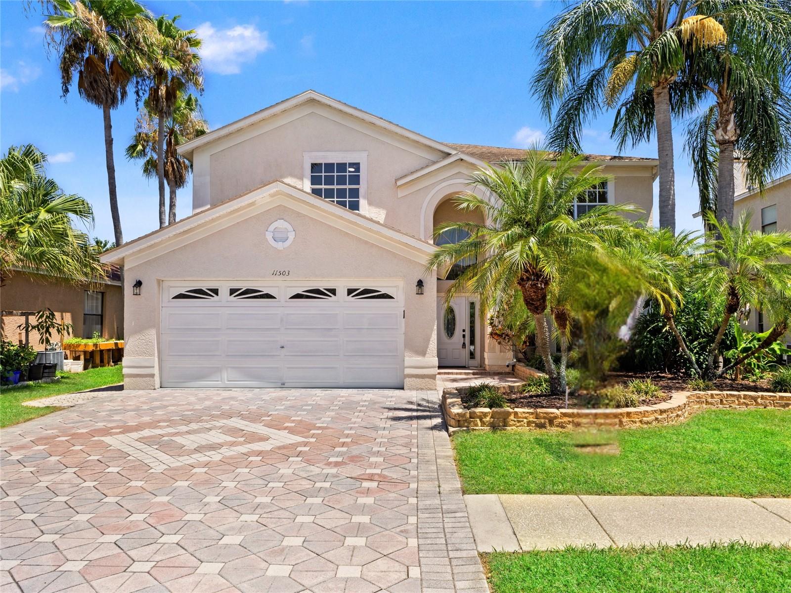 11503 Whispering Hollow Dr, Tampa