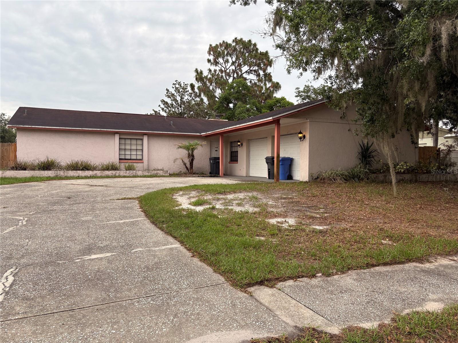 524 Wynnwood Dr, Brandon